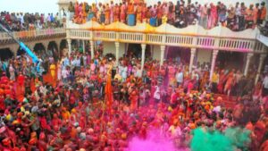 Read more about the article Holi Festival Mathura Packages